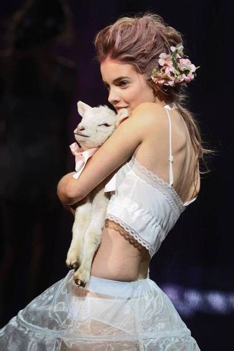 Harry Clarke, Palvin Barbara, The Cardigans, Look Plus Size, Little Bo Peep, 사진 촬영 포즈, Bo Peep, Barbara Palvin, Marie Antoinette