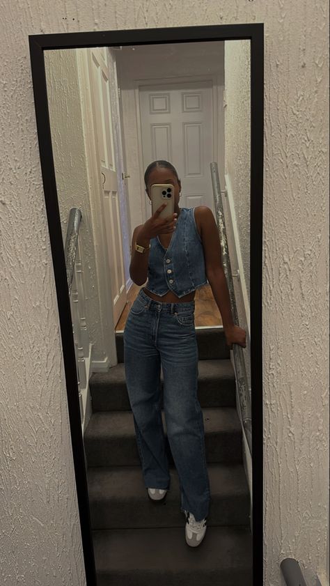 Denim waistcoat, denim trend , wide leg jeans Denim Vest And Shorts Outfit, Jeans Waistcoat Woman Outfit, Vest Outfits Denim, Denim Vest Festival Outfit, Demin Vest Outfits Aesthetic, Demin Vest Outfit Fall, Jean Tank Top Outfit, Denim And Denim Outfit, Jean Waistcoat Outfit