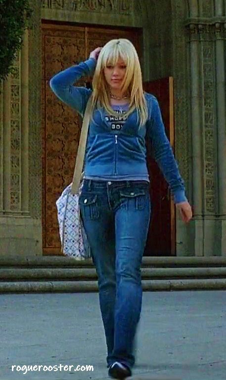 Hilary Duff - 2000s Fashion Looks Mid 2000s Fashion, Jessica Stanley, 2000s Fashion Inspiration, 2000s Disney, Channel Outfits, Hilary Duff Style, Julia Stiles, Outfits 2000s, Hillary Duff