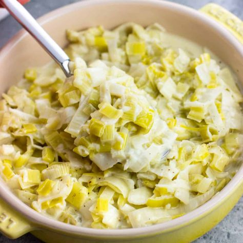 Creamed Leeks - My Sequined Life Creamed Leeks Recipes, Leeks In White Sauce, Leeks Side Dish, Creamy Leeks, Winter Sides, Leek Salad, Leeks Recipe, Bechamel Sauce Recipe, Braised Leeks