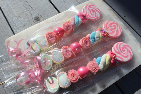 Candy Kabob Ideas, Candy Favors Ideas Birthday, Valentine Kabobs, Pastel Marshmallows, Gender Reveal Candy, Cowgirl Invitations, Candy Theme Birthday Party, Sour Belts, Wholesale Candy