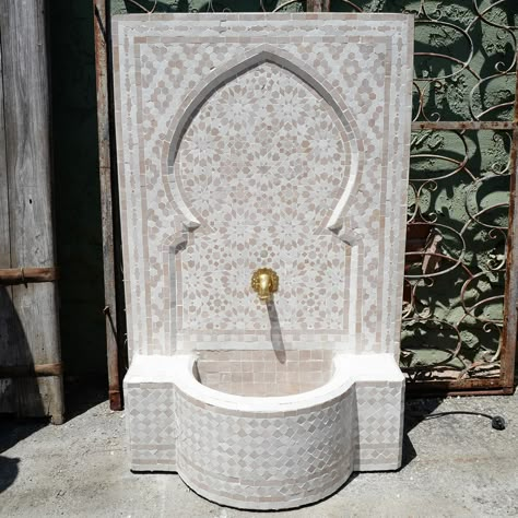 Moroccan Fountain, Mosaic Tile Wall, Colored Sinks, Moroccan Interior Design, Fes Morocco, Patterns Simple, Moroccan Mosaic, Outdoor Fountain, Zellige Tile