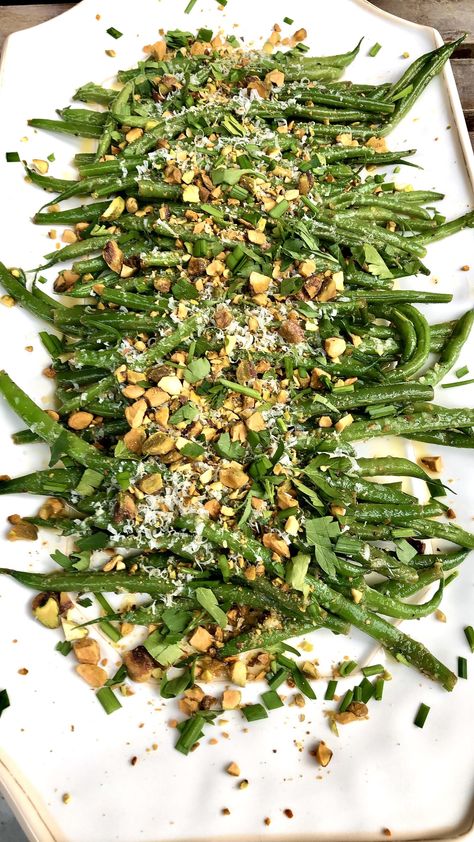 Cold Green Bean Recipes, Green Bean Salad Cold, Pistachio Vinaigrette, Crunchy Green Beans, Green Bean Recipe, Green Bean Salad Recipes, Pistachio Salad, Bean Recipe, Good Recipes