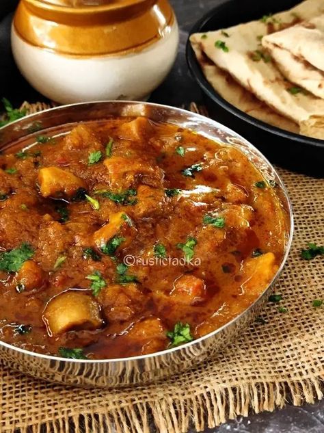 Mushroom Masala Curry - Rustic Tadka Mushroom Sabji Indian, Indian Mushroom Recipe, Mushroom Curry Indian, Mushroom Curry Recipe, Mushroom Korma, Mushroom Recipes Indian, Mushroom Masala Recipe, Mushroom Masala, Food For The Week