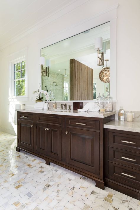 Encino, CA - Traditional - Bathroom - Los Angeles - by Showcase Kitchens and Baths | Houzz Cherry Cabinets Bathroom Master Bath, Bathroom With Mahogany Cabinets, Traditional Bathroom Vanity Ideas, Master Bath With Dark Cabinets, Bathroom Remodel Brown Cabinets, Modern Brown Bathroom Ideas, Dark Brown Cabinets Bathroom, Brown Cabinet Bathroom, Brown Cabinets Bathroom