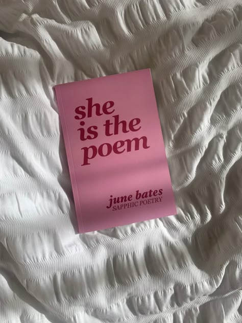 Sapphic Poetry, Viral Books, She Is The Poem, Poetry On Love, Best Poetry Books, Self Love Books, Pink Book, Book Reading Journal, Empowering Books