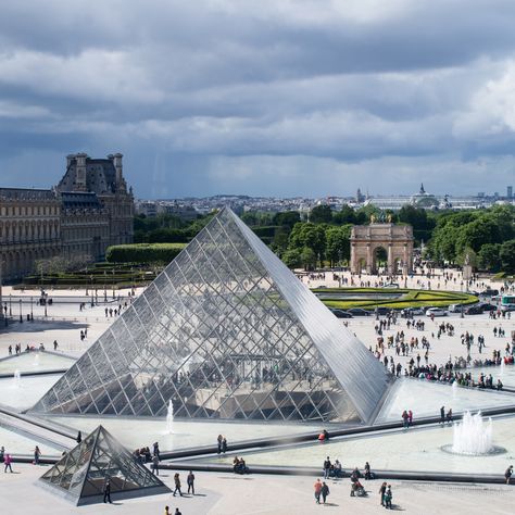 Le Grand Louvre by I.M. Pei