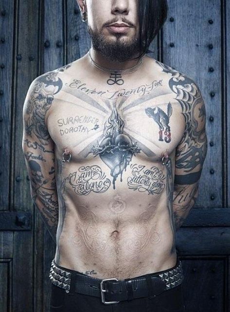 Dave Navarro's tattoo Dave Navarro Tattoos, Dave Navarro Ink Master, David Navarro, Chris Nunez, Rockstar Tattoo, Ink Master Tattoos, Shamrock Tattoos, Guys With Tattoos, Dave Navarro