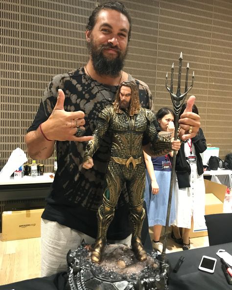 Jason Momoa @hollycontokyo  #jasonmomoa #aquaman #dc #justiceleague #dceu #dccomics #hollycontokyo #tokyo #prime1 #prime1studio Jason Momoa Gif, New Aquaman, Jason Momoa Aquaman, Statue Base, Marvel Statues, Ripped Body, Lisa Bonet, Black Wolf, Jason Momoa