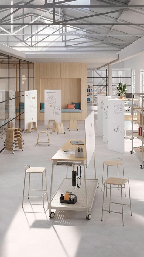 Cool Office Space Design Interiors, Cool Office Design Workspaces, Workshop Office Design, Design Studio Workspace Creative, Studio Workspace Design, Creative Office Space Design, Office Multifunctional Space, Artist Coworking Space, Art Coworking Space