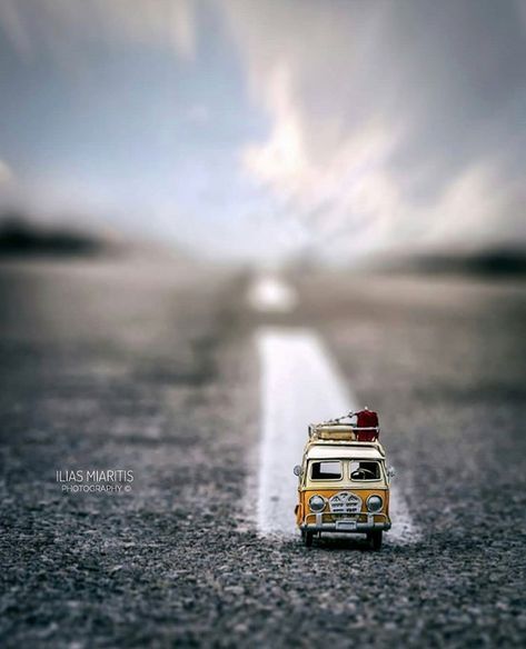 Miniature Photography, Toy Photography, Miniature Cars, I Am Back, Mini Cars, Car Photography, Creative Photography, Volkswagen, Toy Car