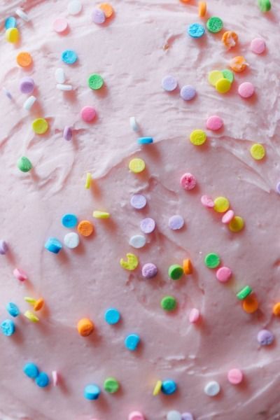 Sprinkle stim/mood board!!!! Budgeting Binder, Wallpers Pink, Confetti Cupcakes, Cake Wallpaper, Pink Sweets, Confetti Cake, Birthday Clipart, Cookie Frosting, Ice Cream Cookies