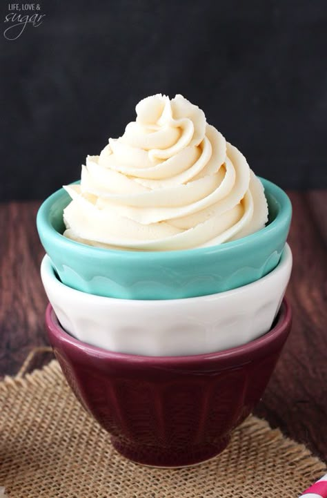 Vanilla Buttercream Icing - not your typical buttercream, so much better! Life Love And Sugar, Smooth Buttercream, Vanilla Buttercream Icing, Icing Recipes, Vanilla Buttercream Frosting, Smooth Cake, Buttercream Frosting Recipe, Cake Making, Buttercream Icing