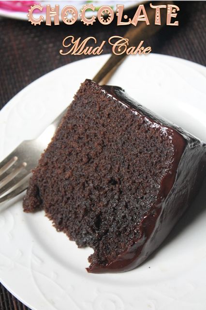 Chocolate Mud Cake Recipe, Mud Cake Recipe, Fudge Cake Recipe, Mud Cake Recipes, Coconut Dessert, Chocolate Mud Cake, Bolo Fit, Cake Video, Famous Chocolate