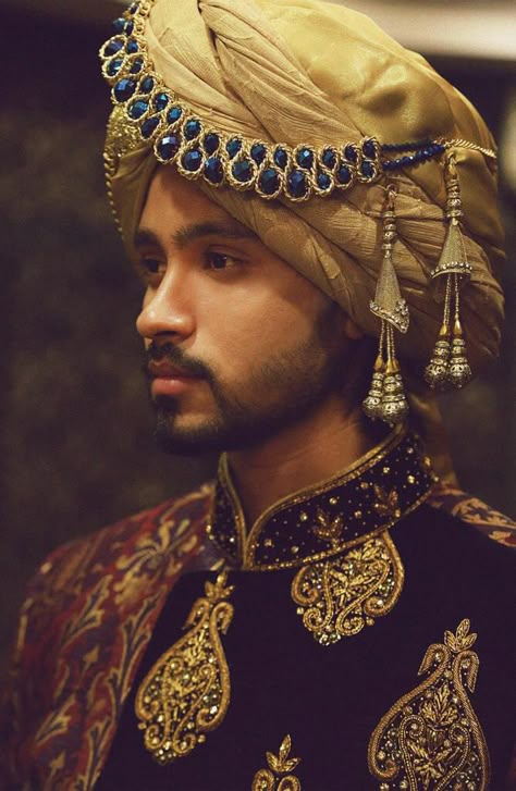 Wedding Dresses Men, Wedding Dresses Men Indian, Indian Groom Wear, Sherwani Groom, Wedding Outfit Men, Indian Men Fashion, Wedding Sherwani, Wedding Dress Men, Indian Men