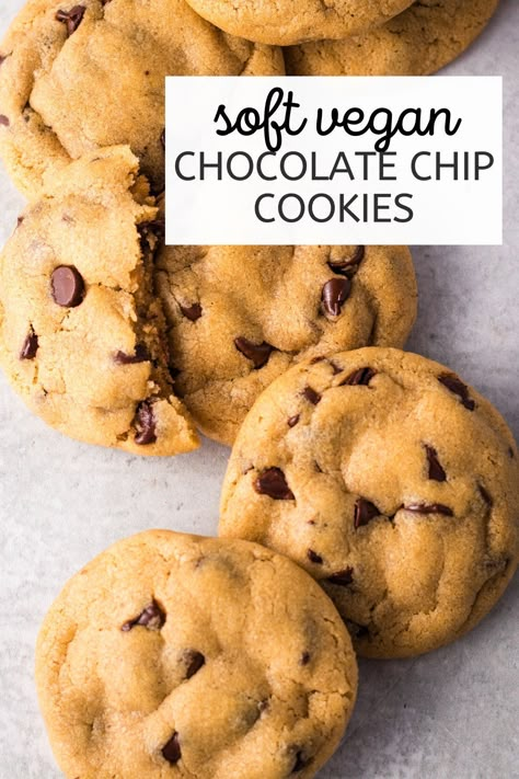 Vegan Soft Chocolate Chip Cookies, Vegetarian Chocolate Chip Cookies, Vegan Chewy Chocolate Chip Cookies, Vegan Soft Cookies, Vegan Chocolate Chip Cookies Recipe, Vegan Choc Chip Cookies, Vegan Cookies Recipes Easy, Vegan Cookies Easy, Easy Vegan Chocolate Chip Cookies