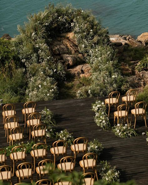 The Wedding Bliss Thailand | Dreamy flower meadow appeared in the serene setting of Cape Fahn hotel in Koh Samui for Haru & Kai’s wedding ceremony. Dressed with… | Instagram Wedding Dunks, 2025 Bucketlist, Thailand Wedding Venues, Crazy Rich Asians Wedding, Sultry Wedding, Koh Samui Wedding, Ceremony Planning, Apricot Wedding, The Wedding Bliss