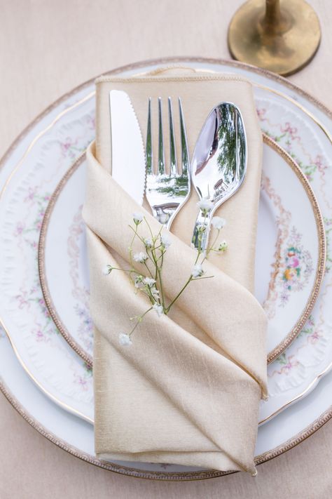 Champagne Linens and Vintage Floral China Napkin Folding For Wedding Receptions, Flower In Napkin Table Settings, Table Napkin Design Ideas, Wedding Serviettes Ideas, Napkin Folds For Wedding, Vintage Napkins Wedding, Napkin Folding Ideas Wedding, Napkin On Plate, Wedding Napkin Ideas