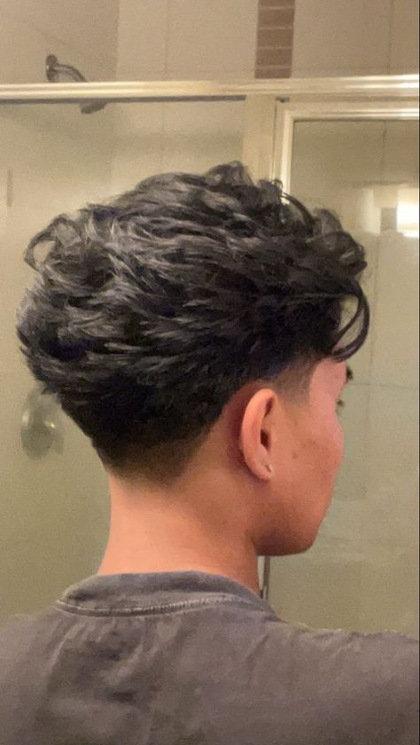 Mid Taper, Taper Fade Short Hair, Fade Haircut Curly Hair, Mid Fade Haircut, Low Taper Fade Haircut, Mens Haircuts Short Hair, Burst Fade, Haircut Medium, Low Fade Haircut