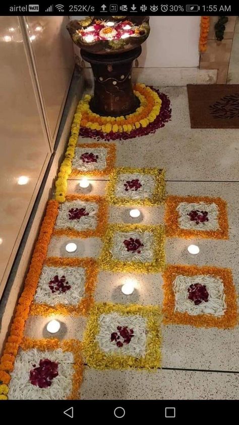 Pooja Asan Design, Rangoli And Flower Designs, Simple Diwali Decorations At Home Diy, Mandir Flower Decoration, Floral Rangoli Designs Diwali, Sankranti Decoration At Home, Diwali Pooja Decoration At Home, Flower Rangoli Designs Ideas Diwali, Simple Flower Rangoli Diwali