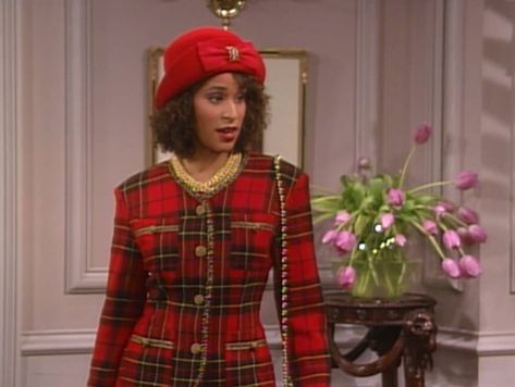 Prince Of Bel Air Outfits, Nia Long 90s Outfits, Fresh Prince Of Bel Air Outfits, Hilary Fresh Prince, Costumes For Black Women, Karyn Parsons, Ashley Banks Outfits, Hilary Banks, Winter Glamour