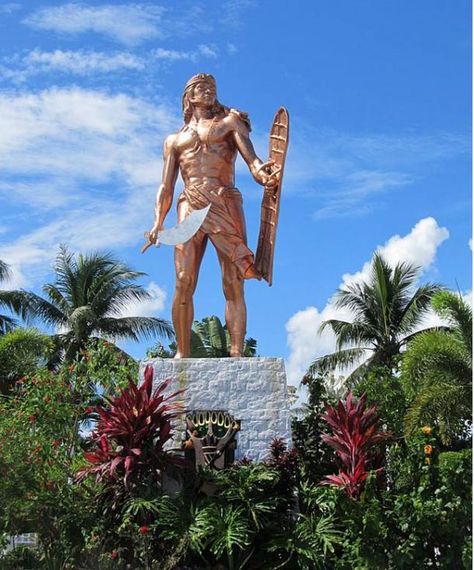 The bronze statue of Lapu-Lapu in Mactan. Filipino Tattoo Ideas, Battle Of Mactan, South Korea Nature, Filipino Tattoo, Korea Nature, Ferdinand Marcos, Philippines Island, Mactan Island, Filipino Architecture