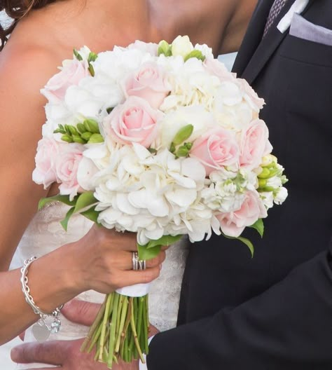 Freesia And Rose Bouquet, Roses With Hydrangeas, Pink Roses And Hydrangea Bouquet, Bridal Bouquet Hydrangea And Roses, Light Pink Flower Bouquet Wedding, Bridal Bouquet Ideas Pink, Blush Rose Bridal Bouquet, Pink And White Hydrangea Bouquet, Blush Pink And White Bridal Bouquet