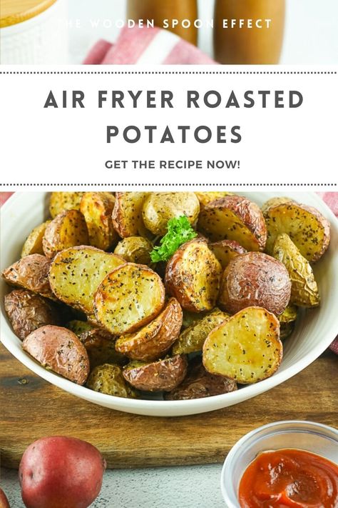 Looking for a recipe for the best roast potatoes, or need a recipe for air fryer roast potatoes? If you’re looking for a delicious way to make roasted potatoes in the air fryer, look no further! These easy roasted potatoes are crispy on the outside and fluffy on the inside, and they’re so quick to make. Plus, they’re perfect for a quick and healthy dinner or side dish, perfect for Thanksgiving! So what are you waiting for? Try these air fryer roasted potatoes today! Red Potatoes In Air Fryer, Crispy Red Potatoes, Air Fryer Red Potatoes, Fried Red Potatoes, Air Fryer Roasted Potatoes, Chicken Tender Recipes Baked, Chicken Breast Air Fryer, Potatoes In Air Fryer, Potatoes In The Air Fryer