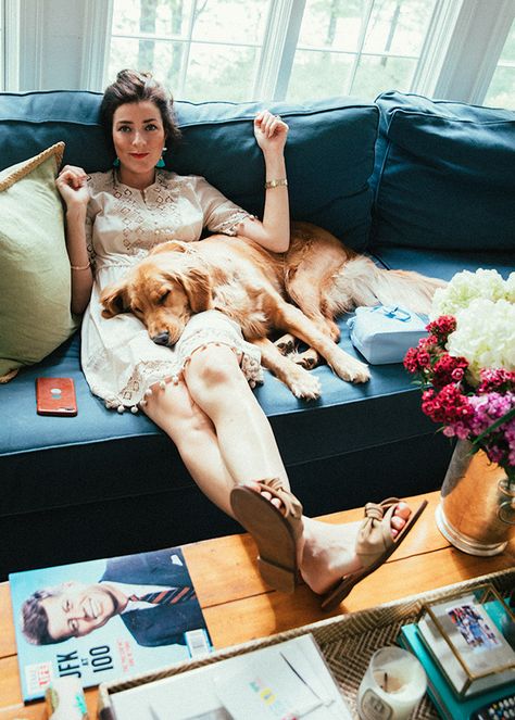 Classy Girls Wear Pearls: Summer Blooms Sarah Vickers Style, Dont Breath, Sarah Vickers, Tufted Headboards, New England Summer, Classy Girls Wear Pearls, Kiel James Patrick, England Summer, Preppy Girls