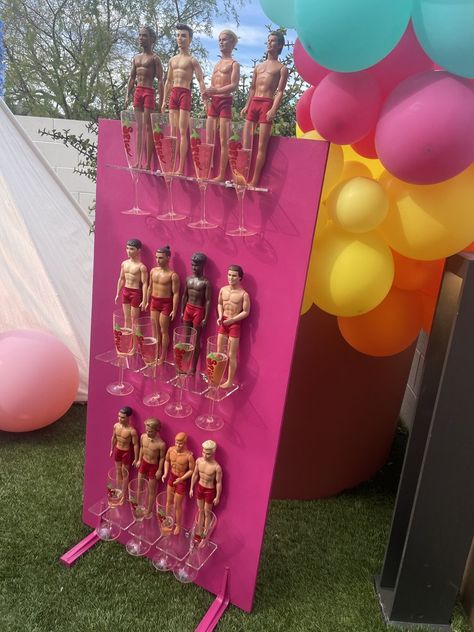 Barbie Champagne Wall, 50th Barbie Party, Barbie 30th Birthday Party Outfit, Ken Barbie Party Ideas, Grownup Barbie Party, Barbie Theme Hotel Party, Barbie Theme Halloween Party, Barbiecore Party Decor, Barbie Women Party