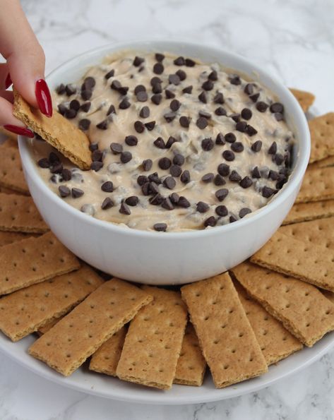 Cookie Dough Dip – Six Vegan Sisters Six Vegan Sisters, Cookie Dough Dip Recipe, Easy Dessert Dips, Dessert Dip Recipes, Vegan Board, Cookie Dough Dip, Vegan Dips, Vegan Gingerbread, Vegan Cookie Dough