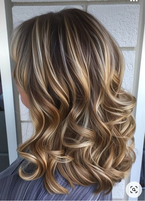 Thick Blonde Highlights, Highlights Styles, Medium Length Brown Hair, Celebrities Hairstyles, Framing Pieces, Vacation Hair, Ideas For Brown Hair, Fall Blonde Hair, Styles For Summer