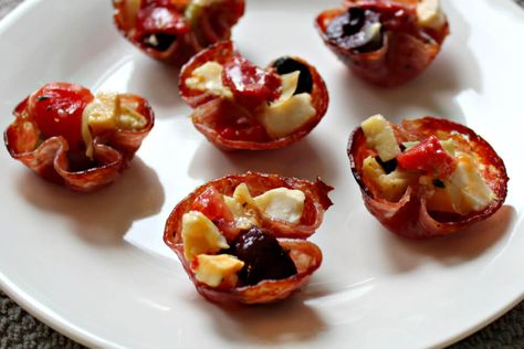 Keto Mini Salami Cup Appetizers - Splash of Keto Baked Salami Cups, Crispy Salami Bites, Salami Cups Appetizers, Meat Cheese Dip, Salami Cups, Caprese Salad Appetizer, Cup Appetizers, Salami Chips, Feta Bites