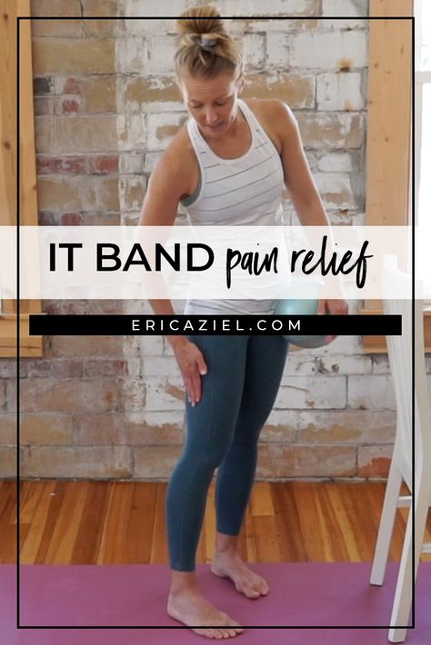 Someone reached out to me and asked for tips on how to heal and avoid IT band pain...so that's EXACTLY what I'm doing for you in this 4-minute video! Because honestly ladies, I’ve trained enough women to understand what IT band pain is, how to minimize it and how to avoid it. Before you get to healing IT band pain, you have to get to what is causing your IT band pain. It Band Pain, Tight It Band, Iliotibial Band, It Band Stretches, Causes Of Back Pain, Knee Pain Exercises, Baby Feeding Schedule, Back Stretches For Pain, Hip Flexor Stretch