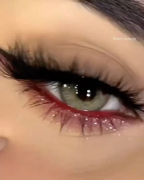 Maquillage On Fleek, Cute Eye Makeup, Eye Makeup Techniques, Eye Makeup Pictures, Beautiful Eye Makeup, Makijaż Smokey Eye, Eye Makeup Designs, Dope Makeup, Edgy Makeup