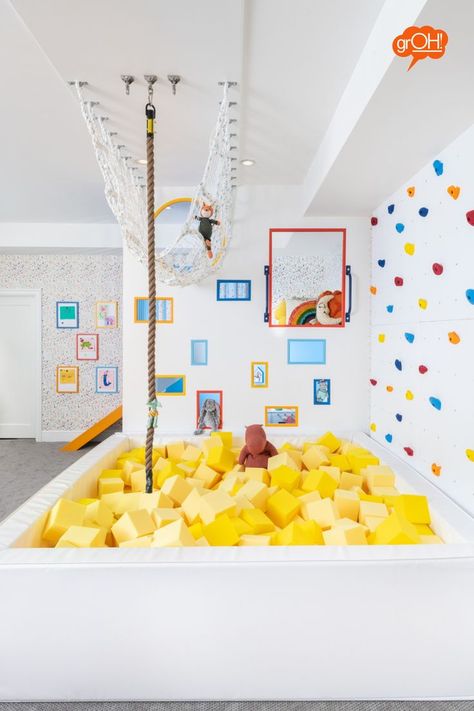 Foam Pit, Indoor Playground Design, Indoor Playroom, Diy Mural, Basement Playroom, Toddler Playroom, Sensory Rooms, Foam Panels, Sensory Room