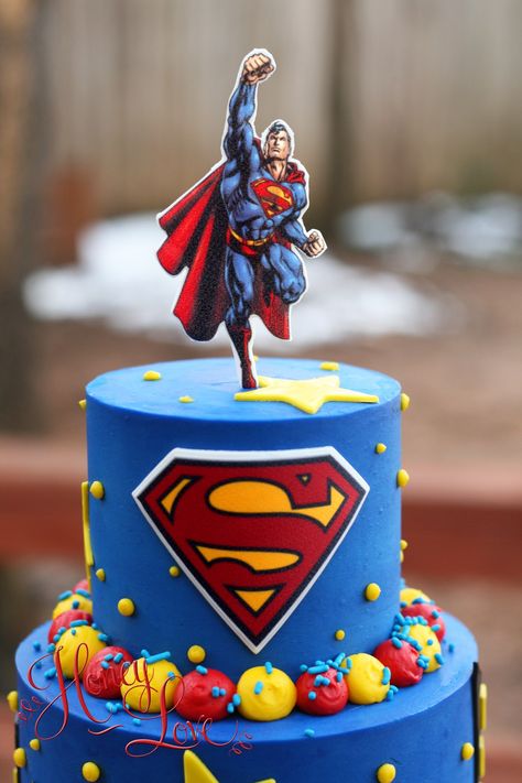 27+ Awesome Picture of Superman Birthday Cake Superman Birthday Cake 11 Superman Birthday Cupcakes Photo Superman Cupcakes Superman  #BirthdayCakeImages Superman Birthday Party Cake, Superman Birthday Party Decorations, Superman Cupcakes, Superman Birthday Cake, Cake Superhero, Birthday Marvel, Superman Birthday Party, Birthday Cake Roses, Superman Cakes