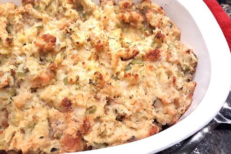 Stuffing With Mashed Potatoes, Stuffing Recipes With Potatoes, Potatoe Stuffing Recipes Easy, Amish Potato Filling Recipe, Stuffing With Potatoes And Bread, Potato Filling Recipes Thanksgiving, Potato Dressing Thanksgiving, Potato And Bread Stuffing, Potato Stuffing Recipes Thanksgiving