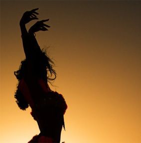 Shadow Dance. This would be fun with a lot of friends Fire Dancer Aesthetic, Middle Eastern Art, Dance Aesthetic, Yennefer Of Vengerberg, Dancing Aesthetic, Art Society, Eastern Art, Wild Woman, Belly Dancing