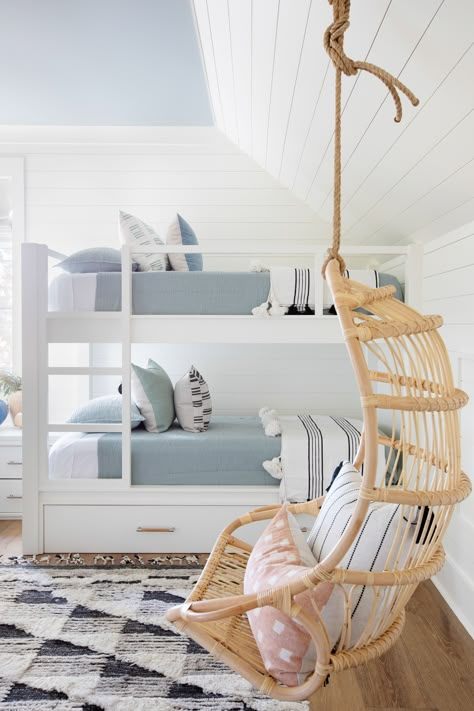 Coastal House Backyard, Coastal Toddler Room, Coastal Kids Bedroom, Beach House Bunk Room, Beach House Airbnb, Home Decor 2023, Beachy Home, Dream Beach House, Beach House Bedroom