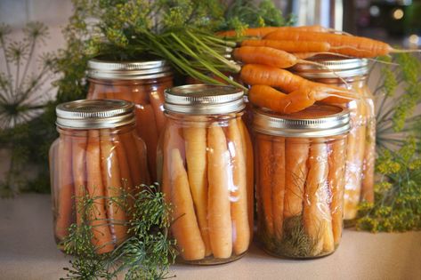 Proper Food Storage Tips From Our Kitchen To Yours Proper Food Storage, Storing Basil, Store Fresh Herbs, Perfect Banana Bread, Baking Storage, Fresh Carrots, Water Jar, Storing Fruit, How To Store Bread