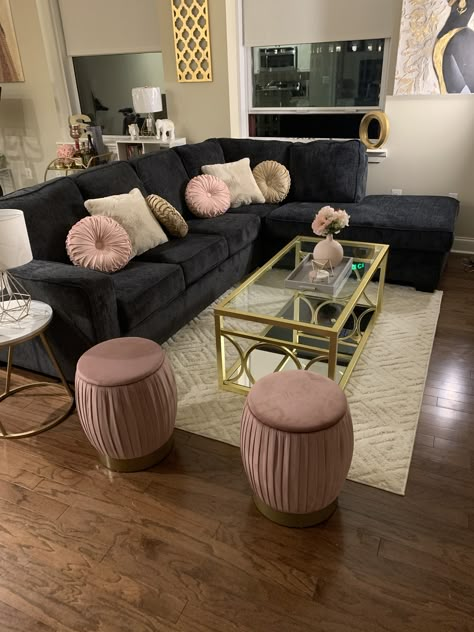 Black Living Room With Pink Accents, Living Room Decor Ideas Pink, Black Couch Pink Pillows Ideas, Grey Couch With Pink Accents, Grey Pink Black Living Room, Black Tan And Pink Living Room, Pink Black And Gold Decor, Dark Great Couch Living Room, Black Cream And Pink Living Room