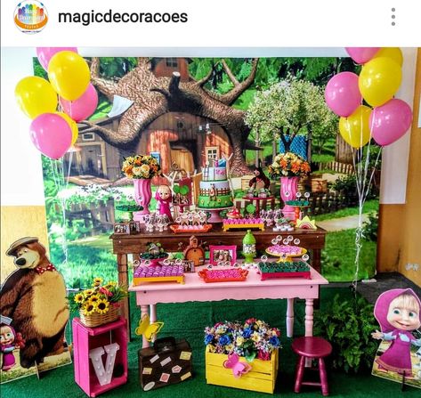 Kids Party Theme Ideas, Bears Birthday Party, Birthday Party Dessert Table, Marsha And The Bear, Birthday Party Desserts, Goldilocks And The Three Bears, Party Dessert Table, Bear Birthday Party, The Three Bears