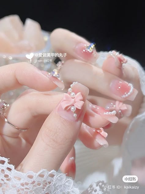 Rabbit Nail Art, Blush Nail, Pastel Pink Nails, Pearl Nail Art, Nail Art Pink, Pearl Nail, Bear Cat, Korean Nail Art, Butterfly Crystal