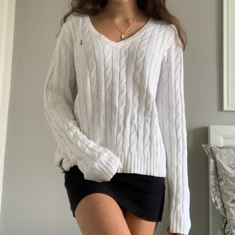 Polo Sweater Outfit, 6th Form Outfits, Sixth Form Outfits, Knit Sweater Outfit, Cable Knit Jumper, Stockholm Fashion, Lauren White, Ralph Lauren Outfits, Mode Inspo