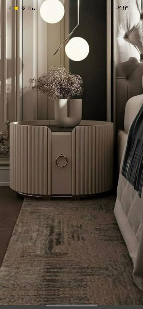 Classical Dressing Table, Entry Door Designs, Classical Interior, Bedside Table Design, Dressing Table Design, Home Hall Design, Bed Side Table, Centre Table, Side Table Design