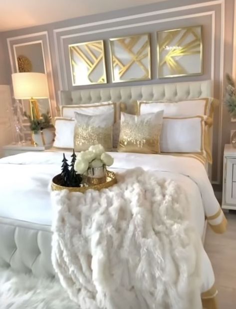 Different Themes For House, Beige And Black Bedroom Ideas Glam, Boho Glam Master Room Bedroom Ideas, Glam Bedroom Decor Luxury Classy Chic, Gold Bed Frame Aesthetic, Beige Gold Bedroom Ideas, Tan And Gold Bedroom, White Gold Bedroom Aesthetic, Gold And White Bedroom Decor