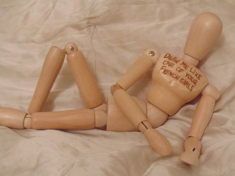 Wooden Art Mannequin "Draw Me Like One of Your by French Girls" by TicketAndQuill on Etsy Mannequin Poses, Wooden Mannequin Poses Drawing, Wooden Figures Human, Mannequin Drawing, Wooden Pose Doll, Wooden Mannequin, Art Mannequin, Mannequin Art, Insta Ideas