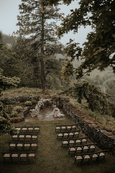 Outdoor Weddings Rustic, Wedding Venue Ideas Outdoor Forest, Wedding In Oregon, Forest Wedding Venues Oregon, Pnw Outdoor Wedding, Forest Floral Wedding, Oregon Outdoor Wedding, Small Oregon Wedding, Rustic Earthy Wedding