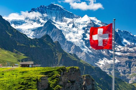 Places to Visit in Switzerland | Switzerland Family Vacation Ideas Switzerland Flag, Swiss Travel, Visit Switzerland, Toscana Italia, Most Beautiful Gardens, Family Travel Destinations, Zermatt, Calabria, Canvas Home